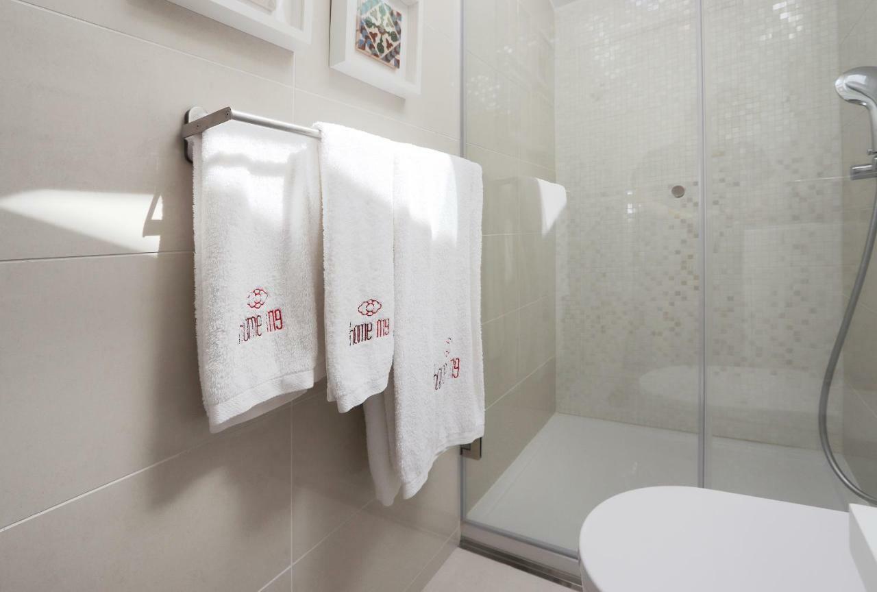Hm - Flores Skylight Porto Luaran gambar