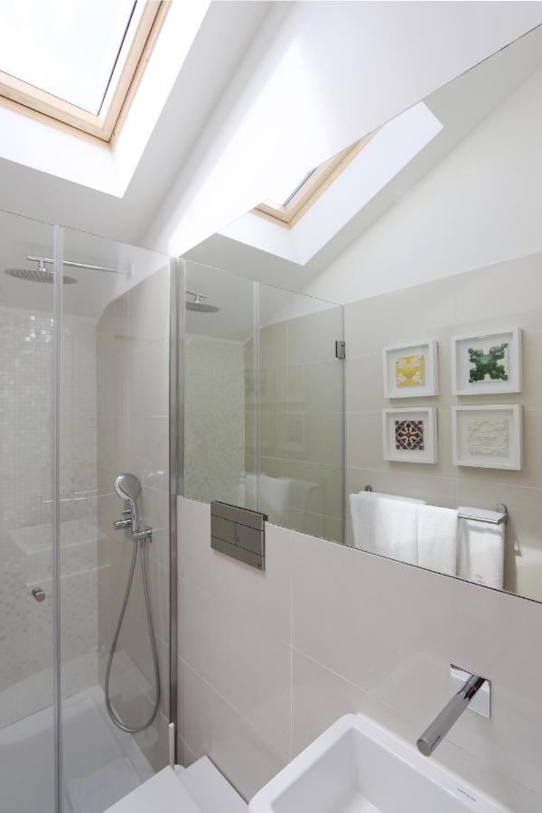 Hm - Flores Skylight Apartment Porto Luaran gambar